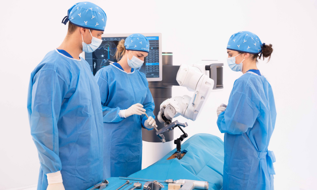 Operating rooms of the future in spinal surgery